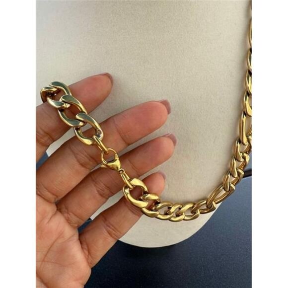 18K Real Gold Plated 24 inches 10mm Figaro Link Chain Heavy Necklace Jewelry - Picture 4 of 5